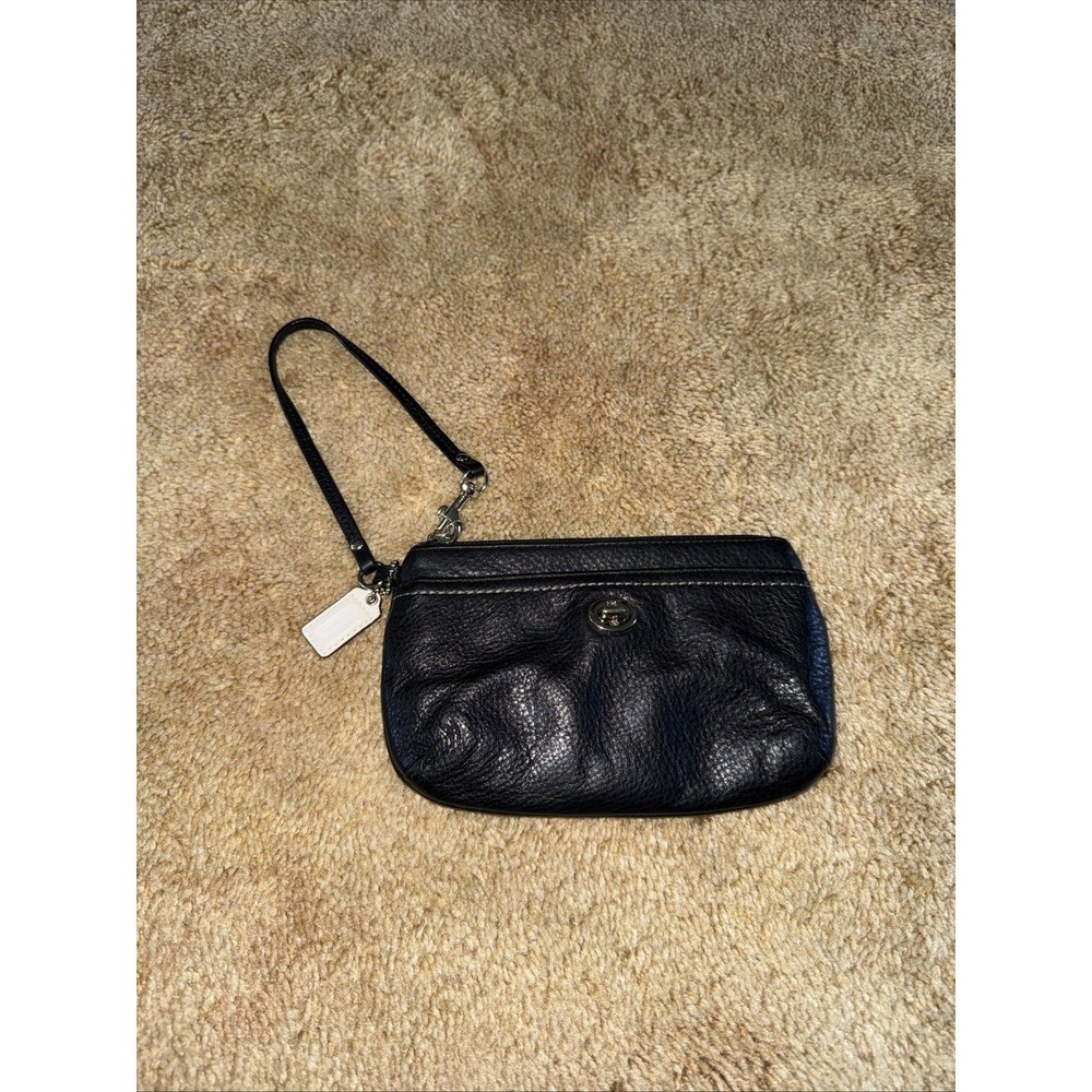 Coach Black Leather Wristlet Zip 4x6" Wallet Or Purse